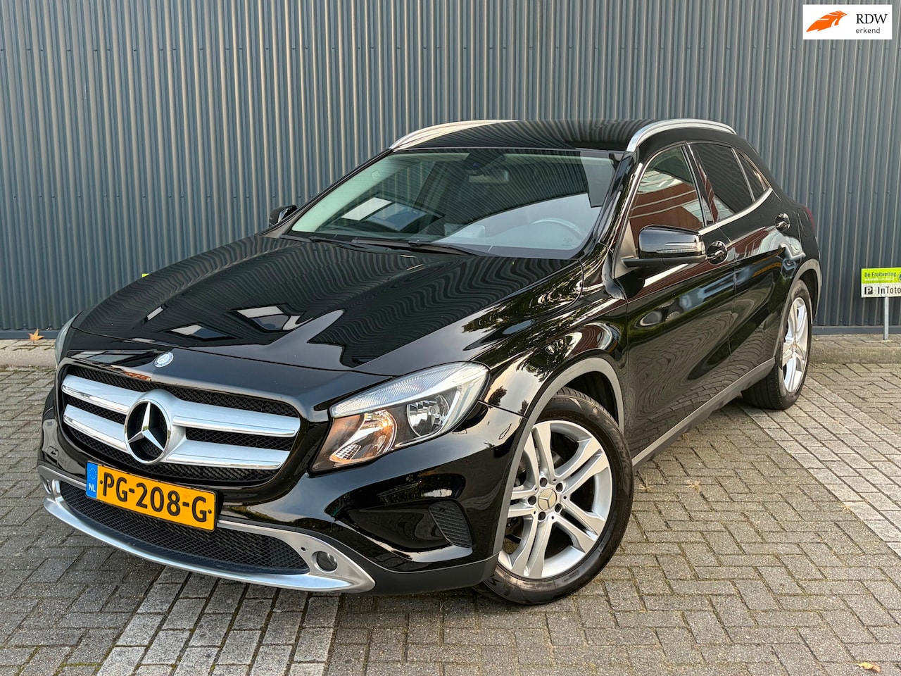 Mercedes-Benz GLA-Klasse - 220 CDI 4Matic | AUT NAVI CRUISE CAMERA - AutoWereld.nl