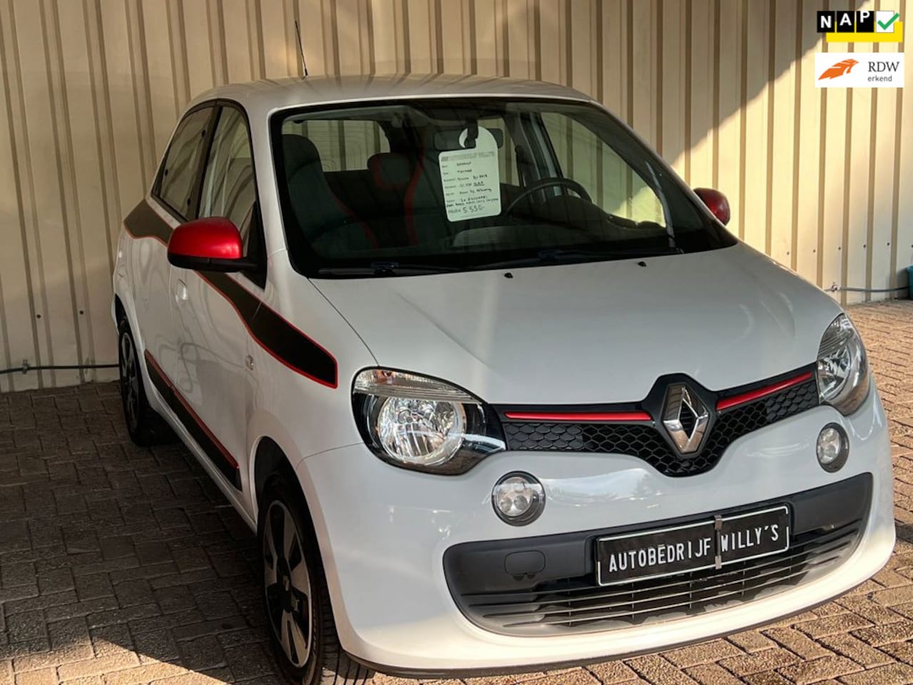 Renault Twingo - 1.0 SCe Expression 1.0 SCe Expression - AutoWereld.nl