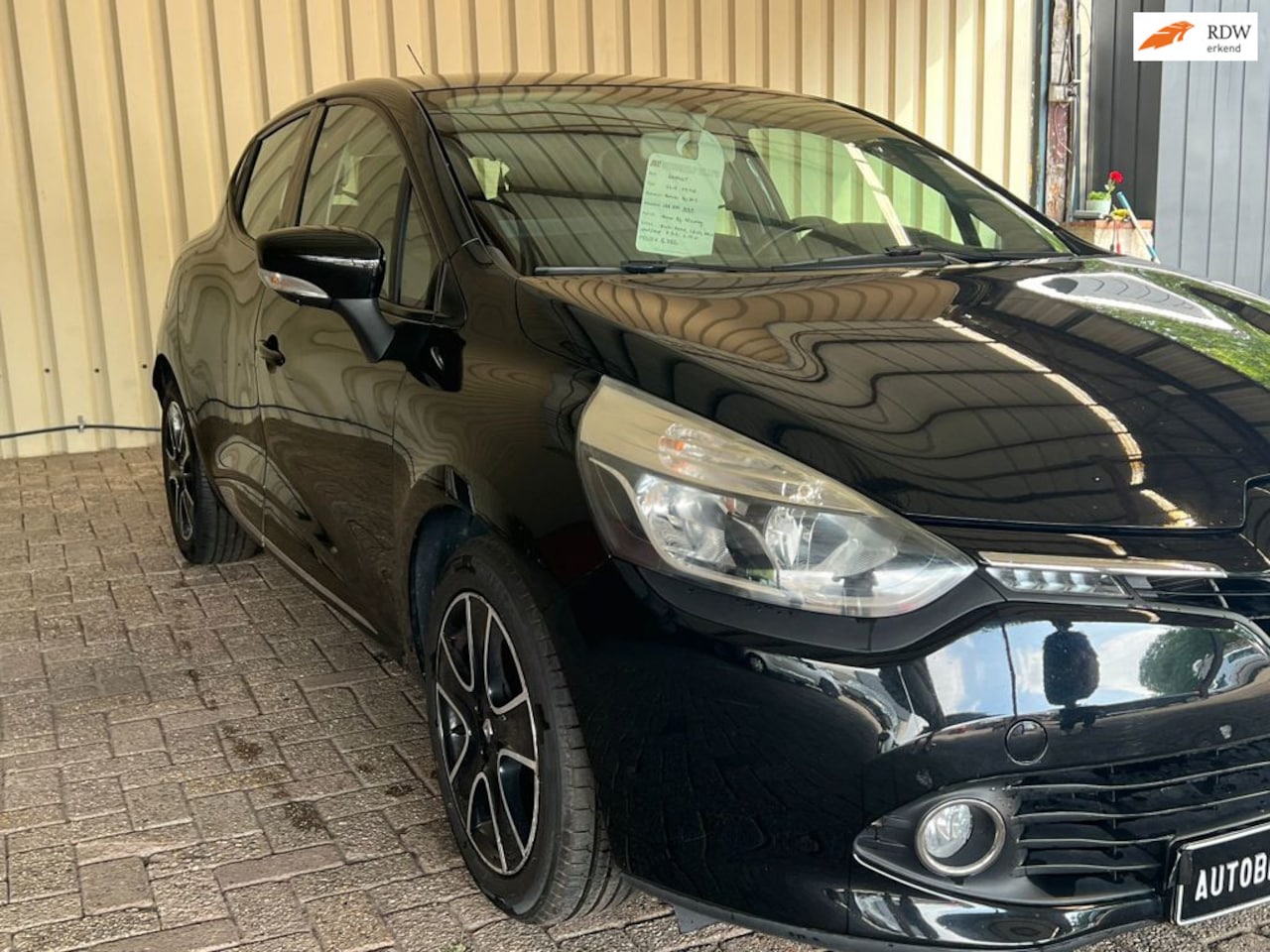 Renault Clio - 0.9 TCe Expression 0.9 TCe Expression - AutoWereld.nl