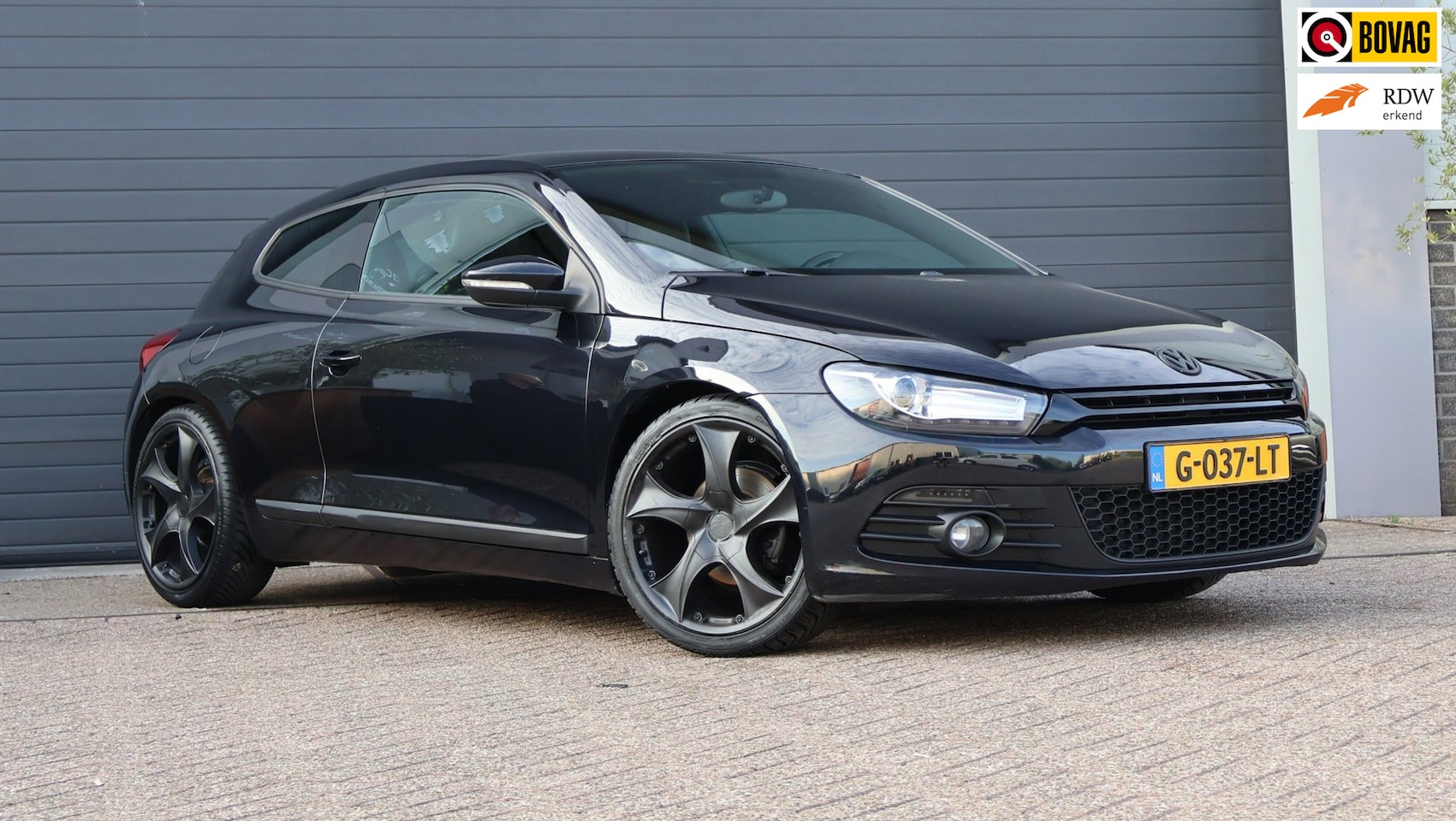 Volkswagen Scirocco - 1.4 TSI Leder-Alcantara/sportief/PDC/Clima - AutoWereld.nl