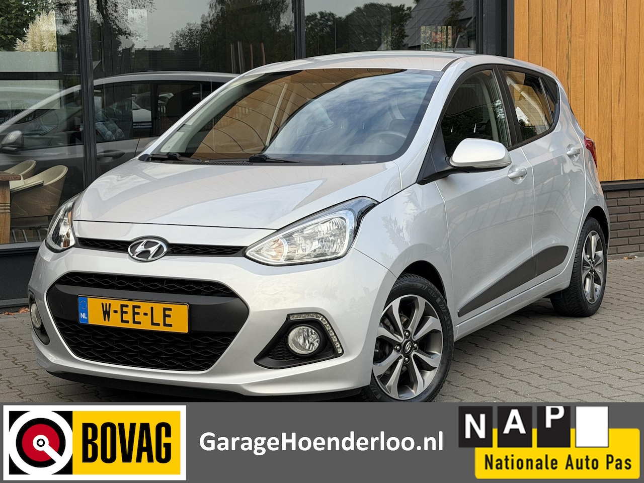 Hyundai i10 - 1.2i 87pk! 5 pers. Cruise control, Stuur/Stoelverw. Garantie - AutoWereld.nl