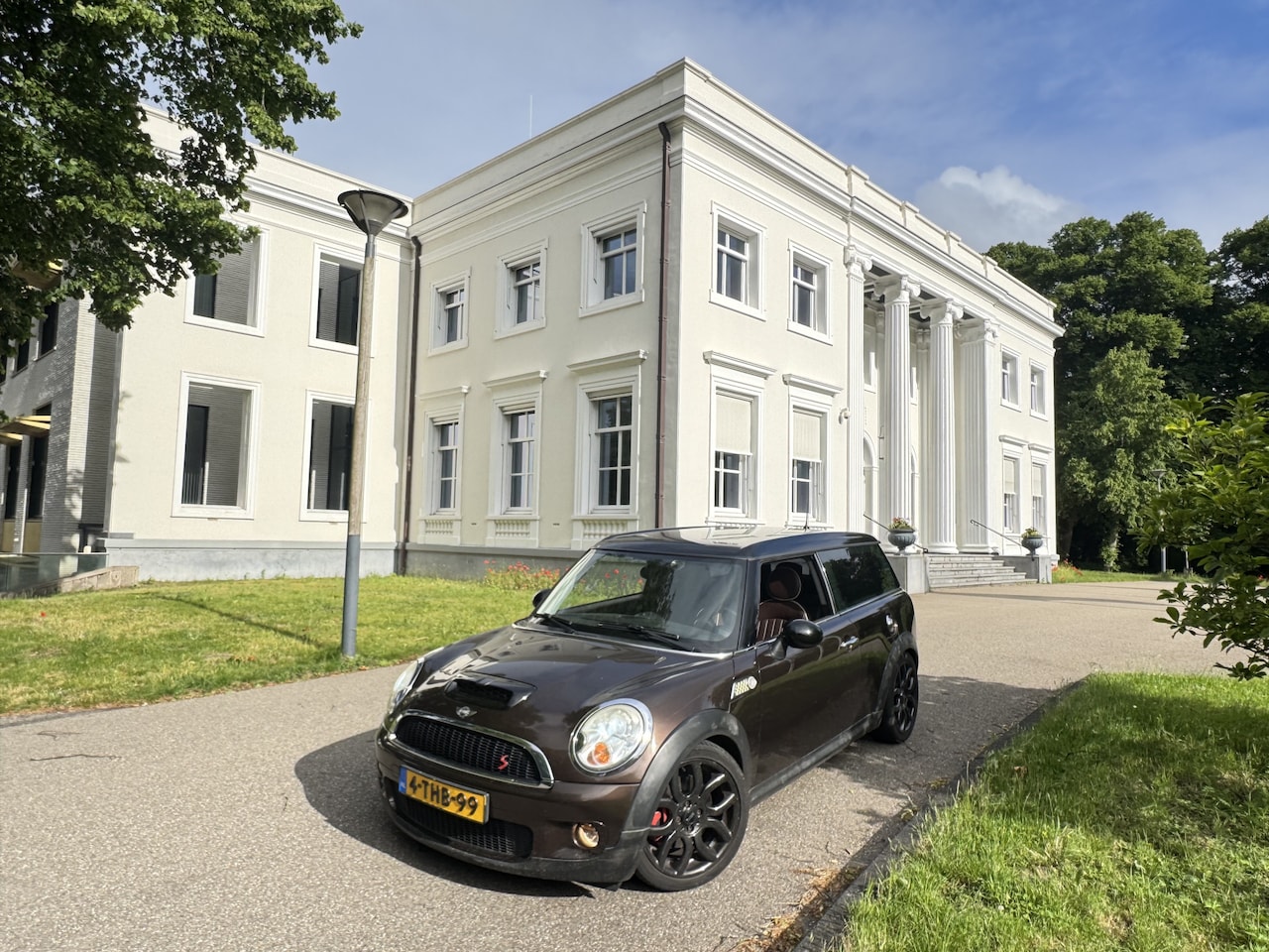 MINI Clubman - 1.6 Cooper S, MOOI BRUIN LEDER !! - AutoWereld.nl