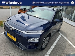 Hyundai Kona Electric - EV Comfort 64 kWh NAVIGATIE | CLIMATE CONTROL | LONG RANGE