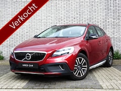 Volvo V40 Cross Country - 1.5 T3 Nordic+ | automaat | leder | blis | camera |