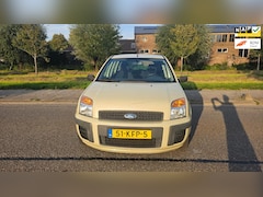 Ford Fusion - 1.4-16V Cool & Sound