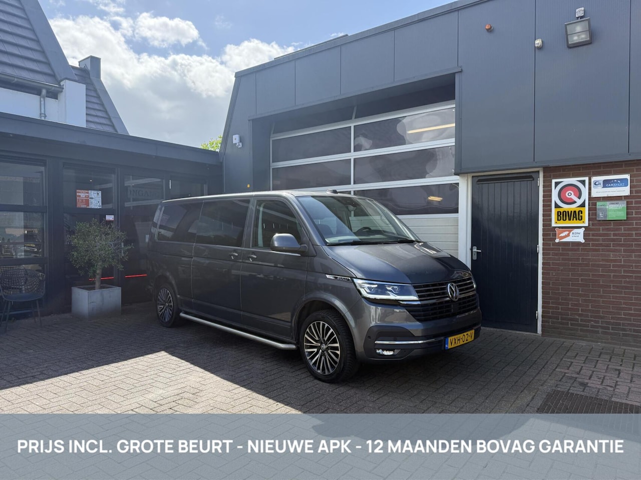 Volkswagen Transporter - 2.0 TDI L2H1 DC Bulli DUB. SCHUIFD/LEER *ALL-IN PRIJS* - AutoWereld.nl