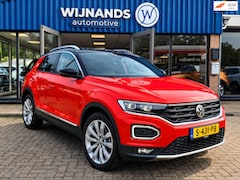 Volkswagen T-Roc - 2.0 TSI 4Motion Sport Trekhaak Panoramadak