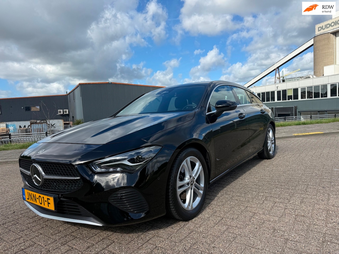 Mercedes-Benz CLA-klasse Shooting Brake - 180 Star Edition Luxury Line 180 Star Edition Luxury Line - AutoWereld.nl
