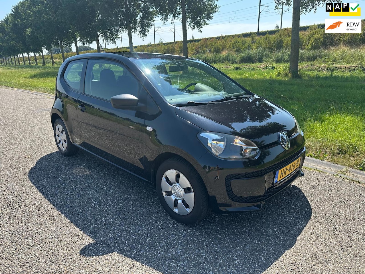 Volkswagen Up! - 1.0 take up!/Airco/KL Beurt/Dealer O.H/NL Geleverd - AutoWereld.nl