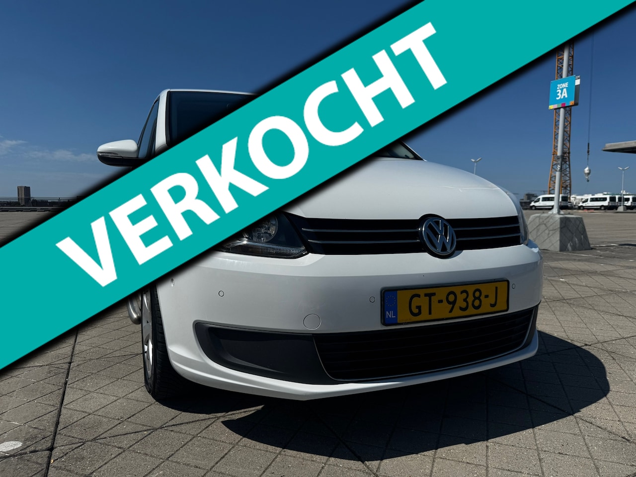 Volkswagen Touran - 2.0 TDI Comfortline BMT DIERENVERVOER NAP - AutoWereld.nl