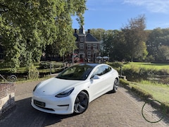 Tesla Model 3 - Long Range RWD 75 kWh | Nieuwstaat | Pano | SOH 86 % |