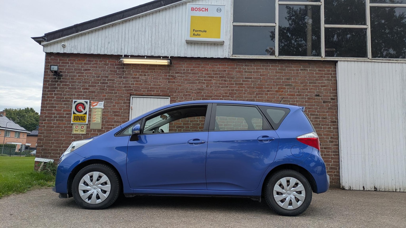 Toyota Verso S - 1.3 VVT-i Aspiration- camera - bluetooth - AutoWereld.nl