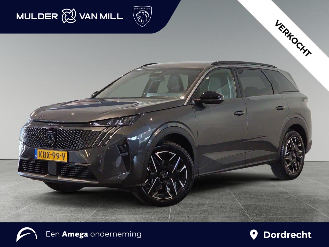 Peugeot 5008 - Allure Pack 1.2 Hybrid 145pk e-DSC6 | PANORAMIC NAVIGATION | 7-ZITS | STOEL + STUURVERW. | - AutoWereld.nl