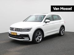 Volkswagen Tiguan - 2.0 TSI 4Motion Highline 220 PK| Origineel Nederlands | 1e Eigenaar | Dealeronderhouden |