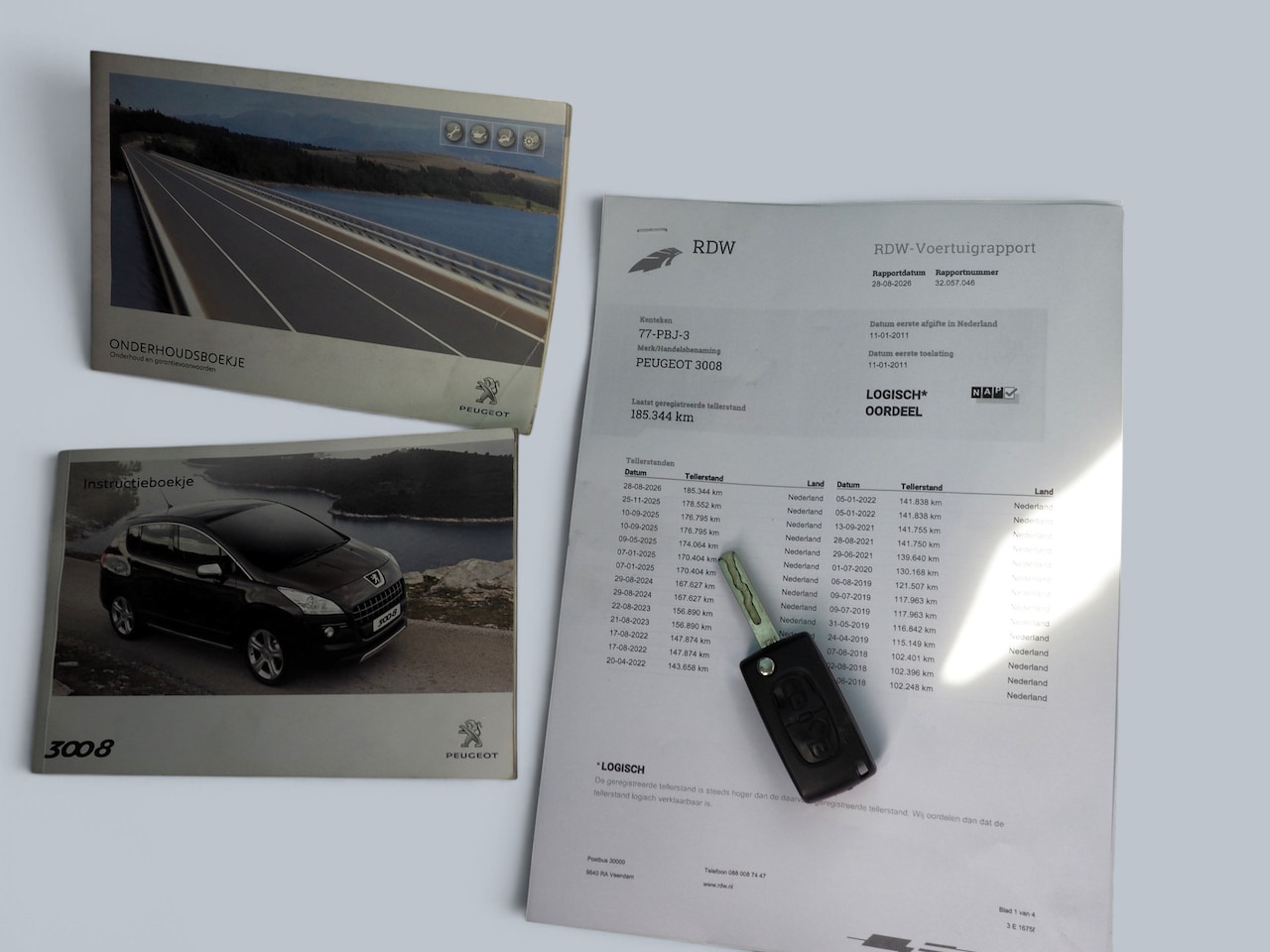 Peugeot 3008 - ST 1.6 THP PANO PARKEER S. TREKH. CLIMA