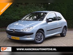 Peugeot 206 - 1.6-16V Gentry | Automaat | APK tot 08.2027