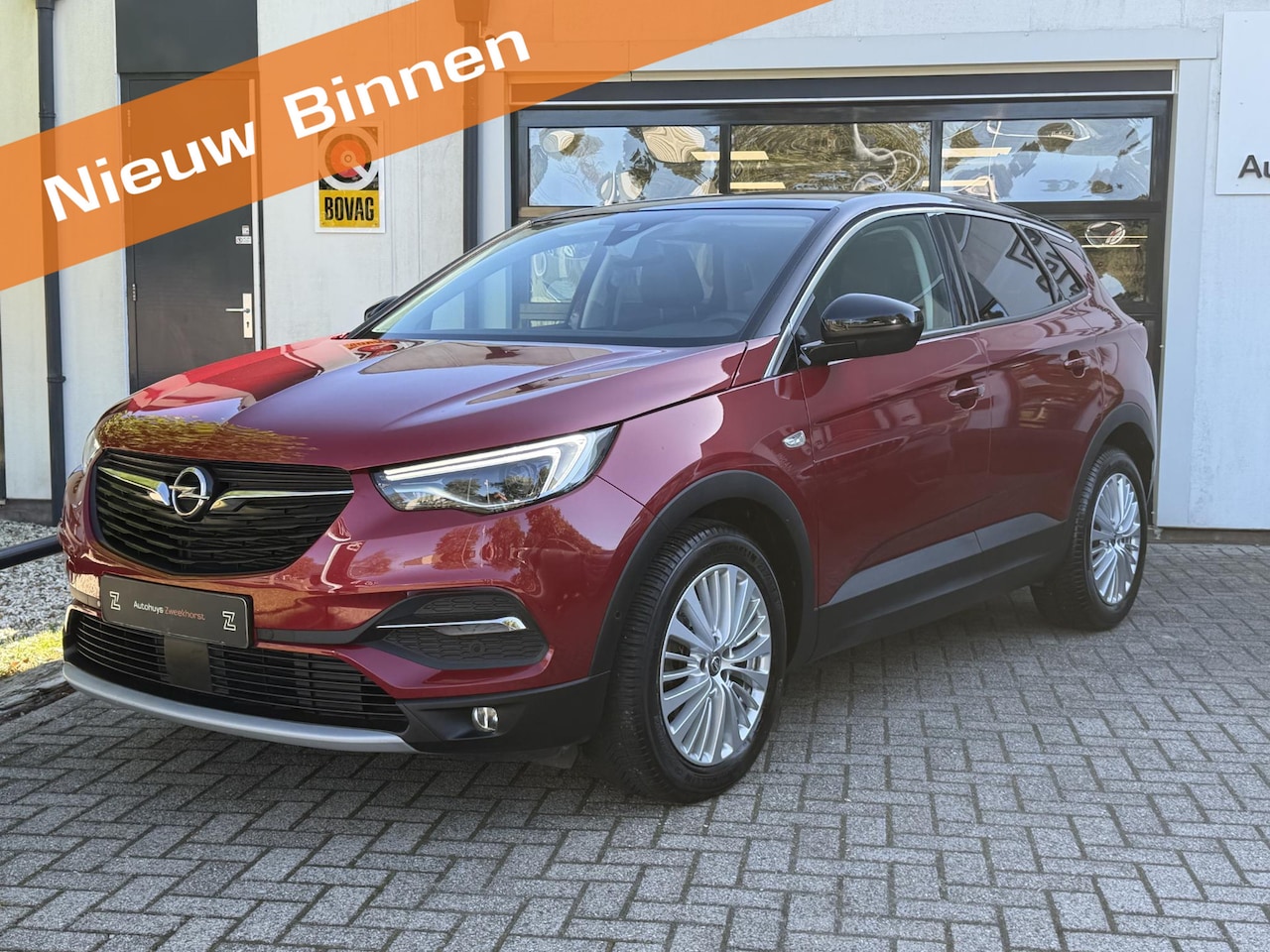 Opel Grandland X - 1.2 Turbo Ultimate 1.2 Turbo Ultimate - AutoWereld.nl
