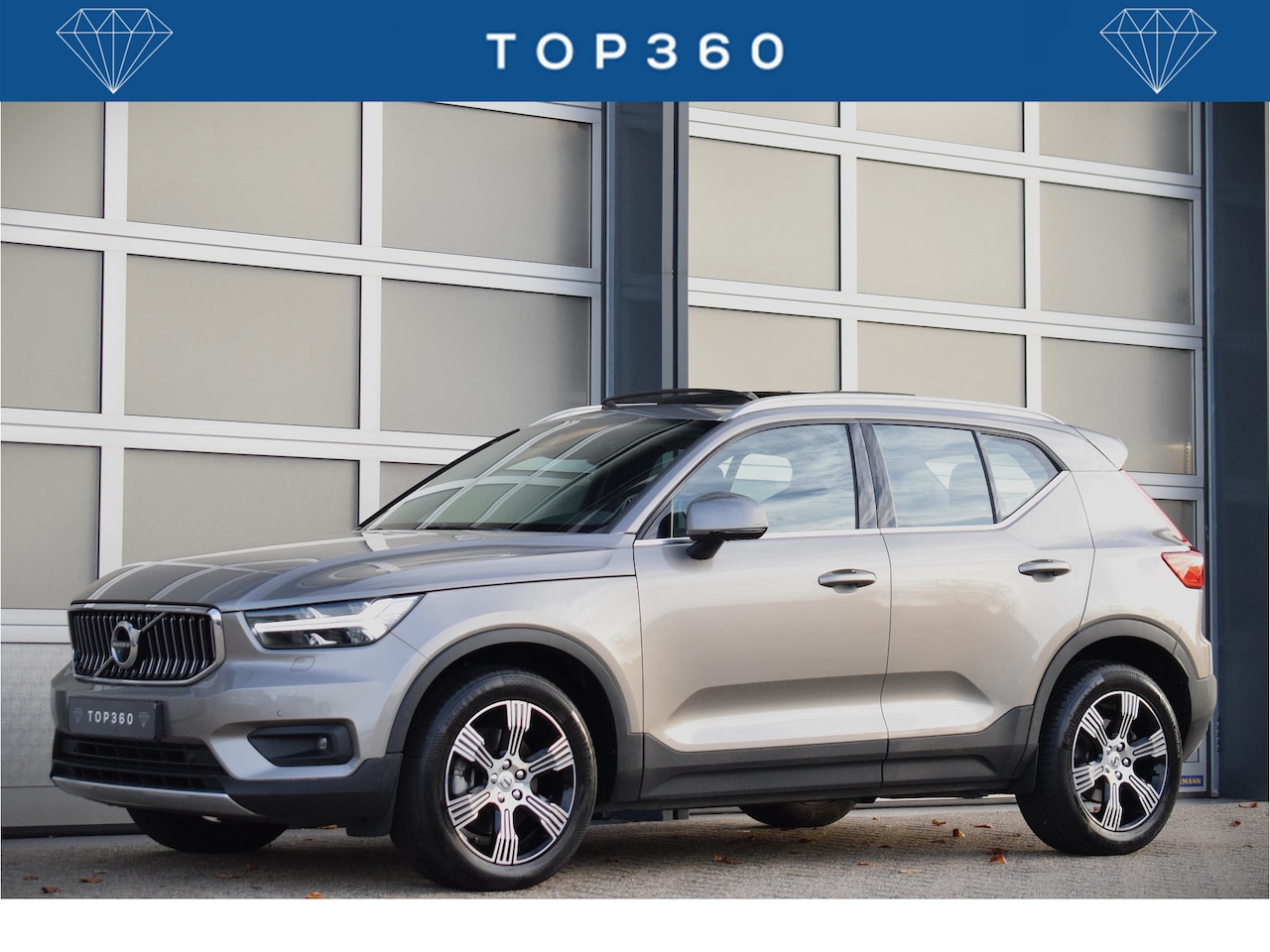 Volvo XC40 - 2.0 B4 Inscription | Panodak | 360° camera | Full options - AutoWereld.nl