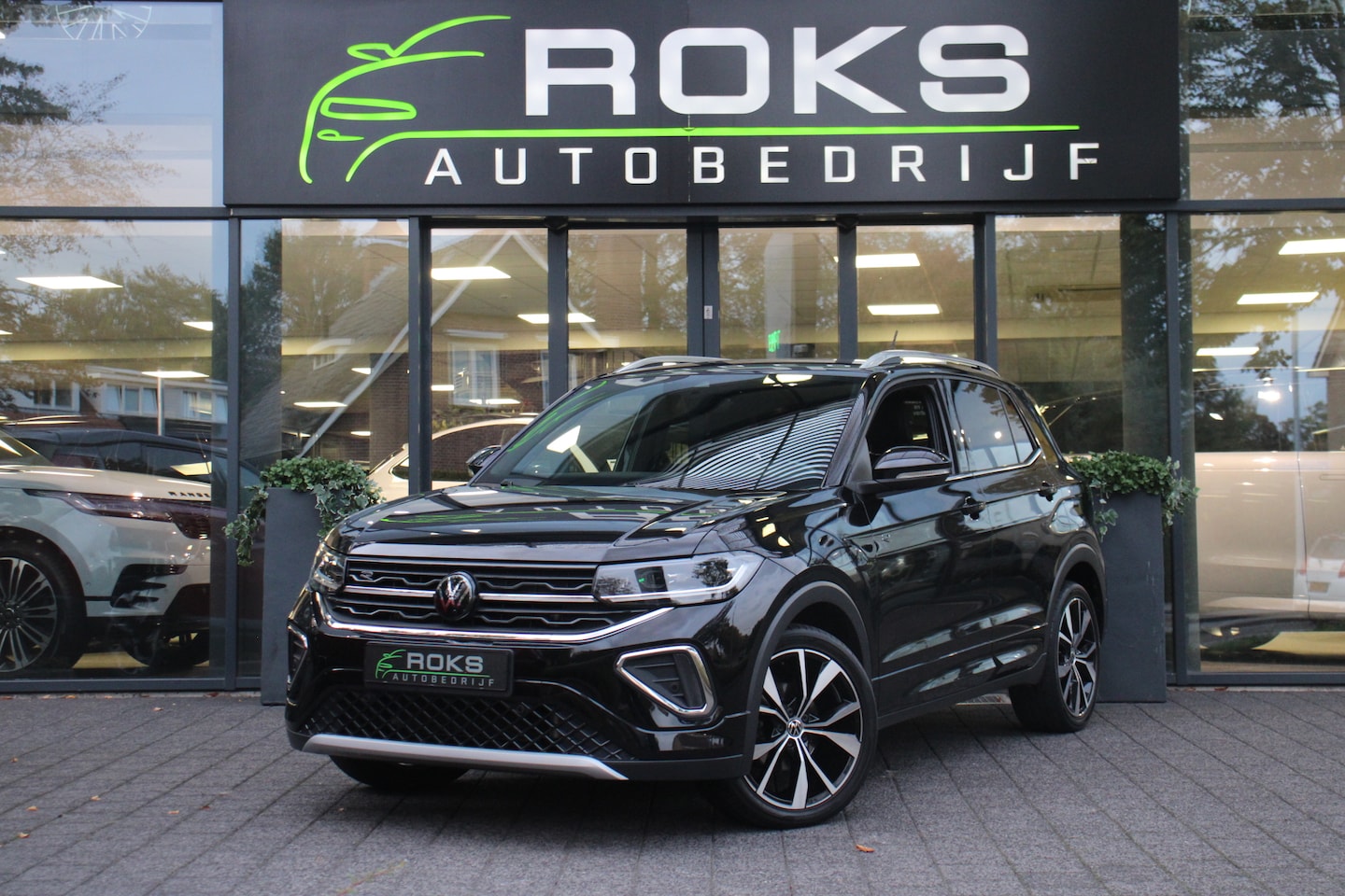Volkswagen T-Cross - 1.0 TSI R-Line Navi/Camera/Keyless/Virtual/Matrix/H-leder/18Inch - AutoWereld.nl