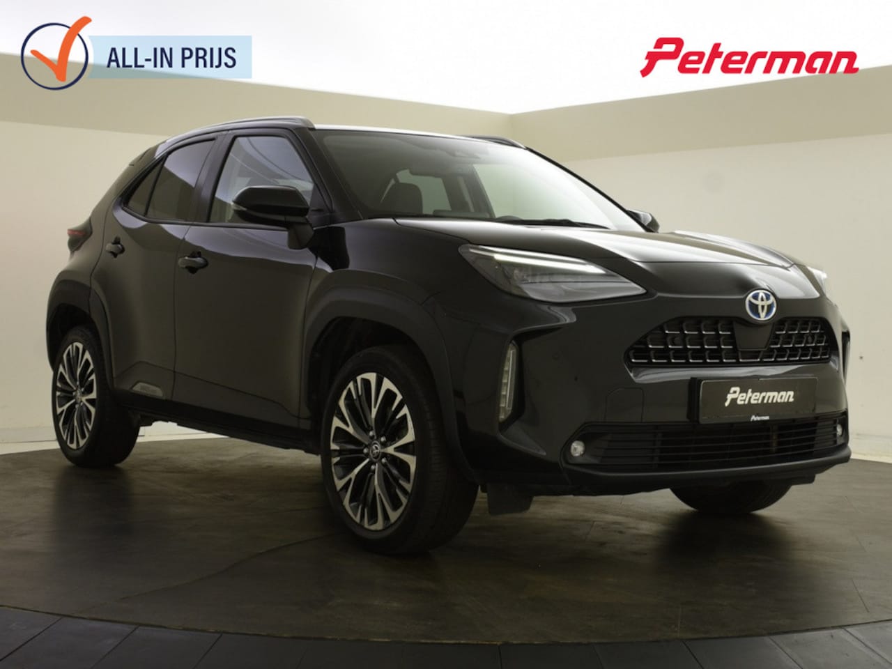 Toyota Yaris Cross - 1.5 Hybrid Executive | Panoramadak | Parkeersensoren | 1/2 leder - AutoWereld.nl