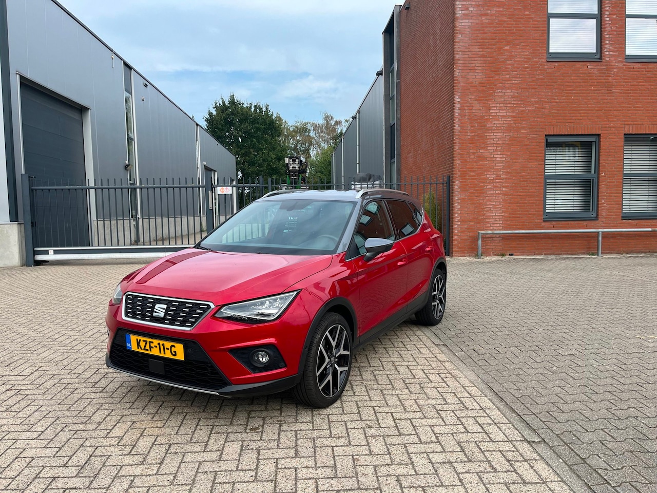 SEAT Arona - 1.0 TSI Xcellence Business Intense Automaat - AutoWereld.nl