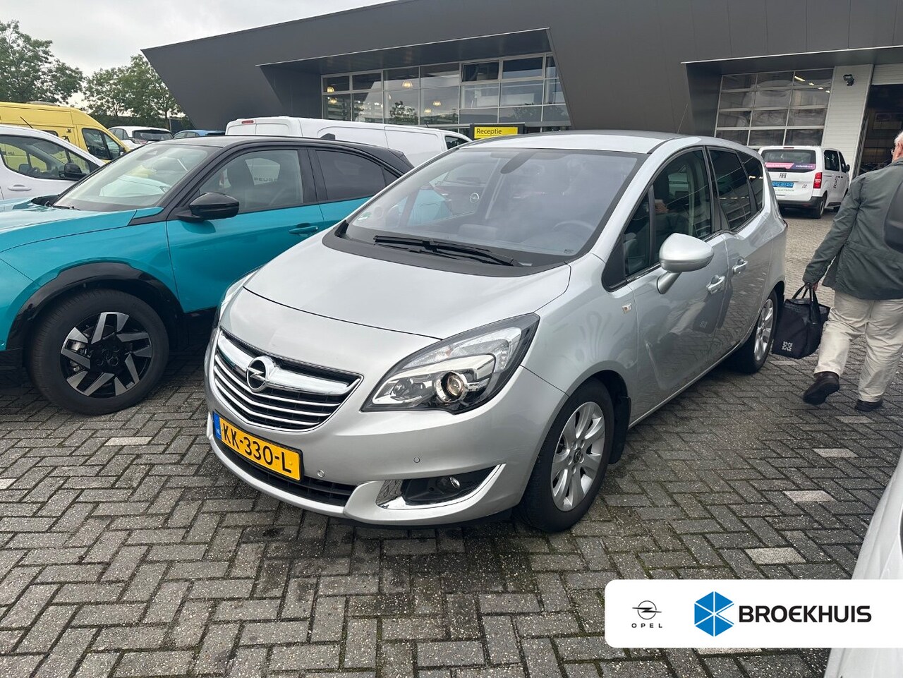Opel Meriva - 1.4 Turbo Blitz | Achteruitrijcamera | Airco (automatisch) | Cruise control - AutoWereld.nl