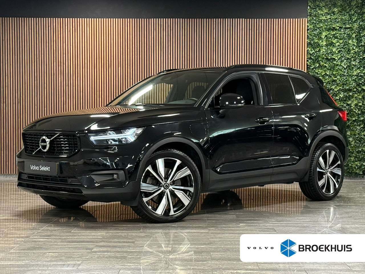 Volvo XC40 - T4 Recharge R-Design T4 Recharge R-Design | Bestuurdersstoel elektrisch geheugen | Adaptie - AutoWereld.nl