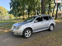 Mitsubishi Outlander - 2.0 Turbo 4WD NIEUWE APK