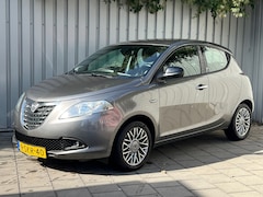 Lancia Y(psilon) - Ypsilon 0.9 TwinAir Silver Plus|Airco|