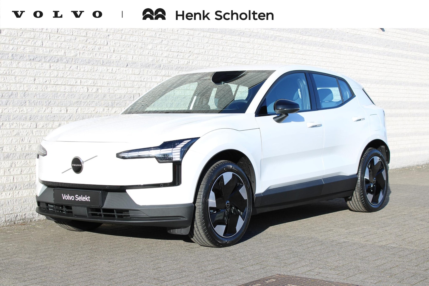 Volvo EX30 - Single Motor Extended Range Plus Europa 69 kWh | Driver Support | Warmtepomp | Dual Zone E - AutoWereld.nl