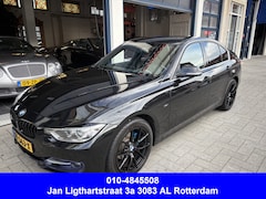 BMW 3-serie - 320i Executive SPORT/CLIMA/NAVI/CRUISE