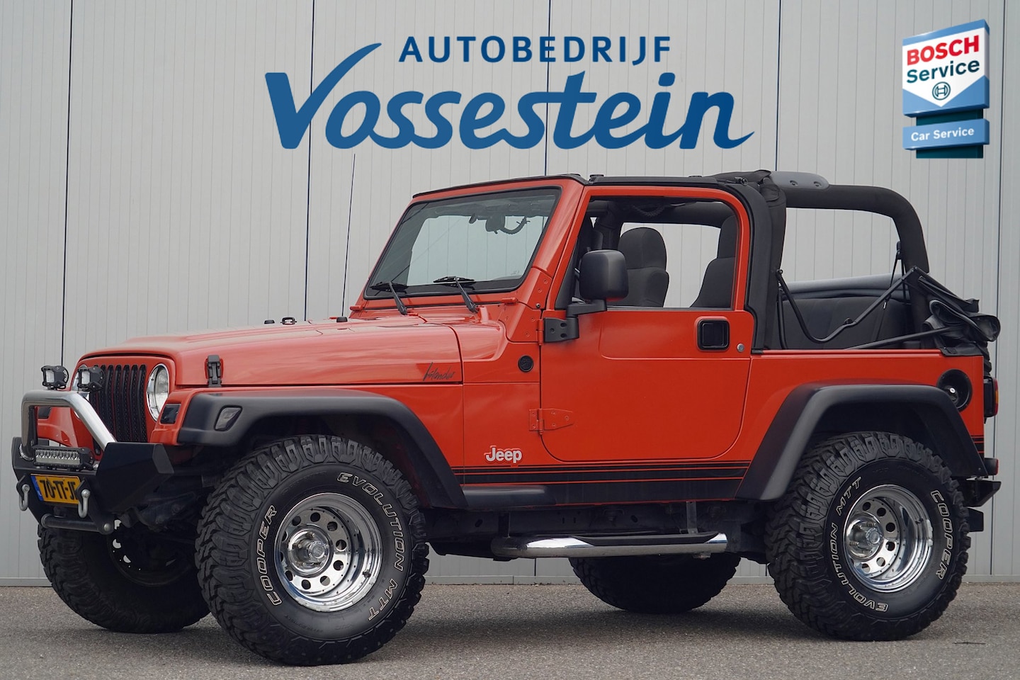 Jeep Wrangler - 4.0i Softtop / 65dkm NAP / Uniek! / 6-Cilinder / Bestop dak / Trekhaak / Org. Nederlands - AutoWereld.nl