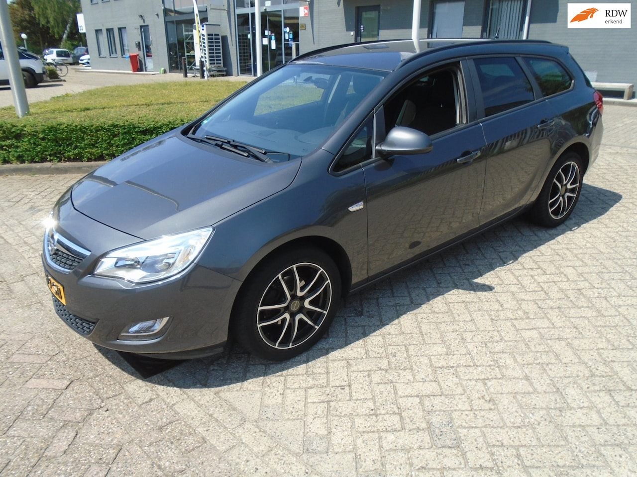 Opel Astra Sports Tourer - 1.4 Turbo Edition 1.4 Turbo Edition Nieuwe Apk - AutoWereld.nl