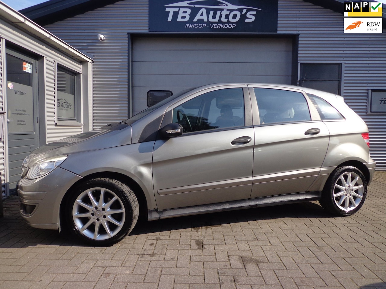 Mercedes-Benz B-klasse - 180 CDI AUTOMAAT ! HANDEL / EXPORT ! - AutoWereld.nl