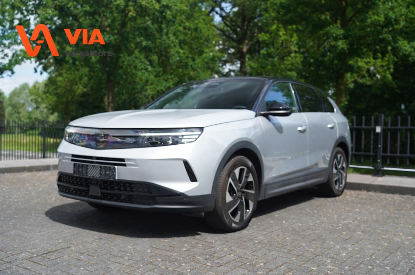 Opel Grandland X - 145PK Hybrid MHEV | Navi | ACC | Climate | Stoelverw. | LED | Cruise | Camera 360º - AutoWereld.nl