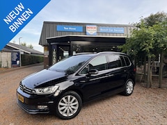 Volkswagen Touran - 1.4 TSI DSG Highline Business|7p|Navi|PDC|Stoelver
