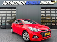 Hyundai i20 - 1.0 T-GDI Comfort 100PK/Camera/Leder/Carplay/Navigatie/Clima/Cruise/Trekhaak/1Ste Eigenaar