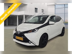 Toyota Aygo - 1.0 VVT-i x-Sport, 1e Eig Camera Lm Velgen VERWACHT