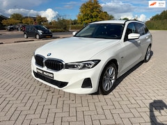 BMW 3-serie Touring - 320e xDrive N.w. Model BTW 94% SOH Trek H