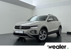 Volkswagen T-Roc - 1.0 TSI Life | 110 PK | Adaptive Cruise Control | Achteruitrijcamera | LED verlichting | P