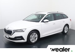 Skoda Octavia Combi - 1.5 e-TSI Business Edition | 150 PK | Trekhaak | Keyless Entry | Navigatiesysteem | Cruise
