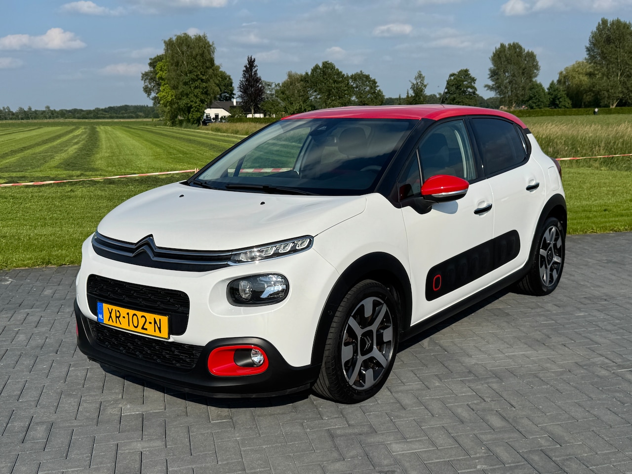Citroën C3 - 1.2 PureTech S&S Shine - AutoWereld.nl