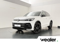 Volkswagen Tiguan - 1.5 eHybrid R-Line | 272 PK | SoH 100% | Trekhaak wegklapbaar | Adaptive Cruise Control |