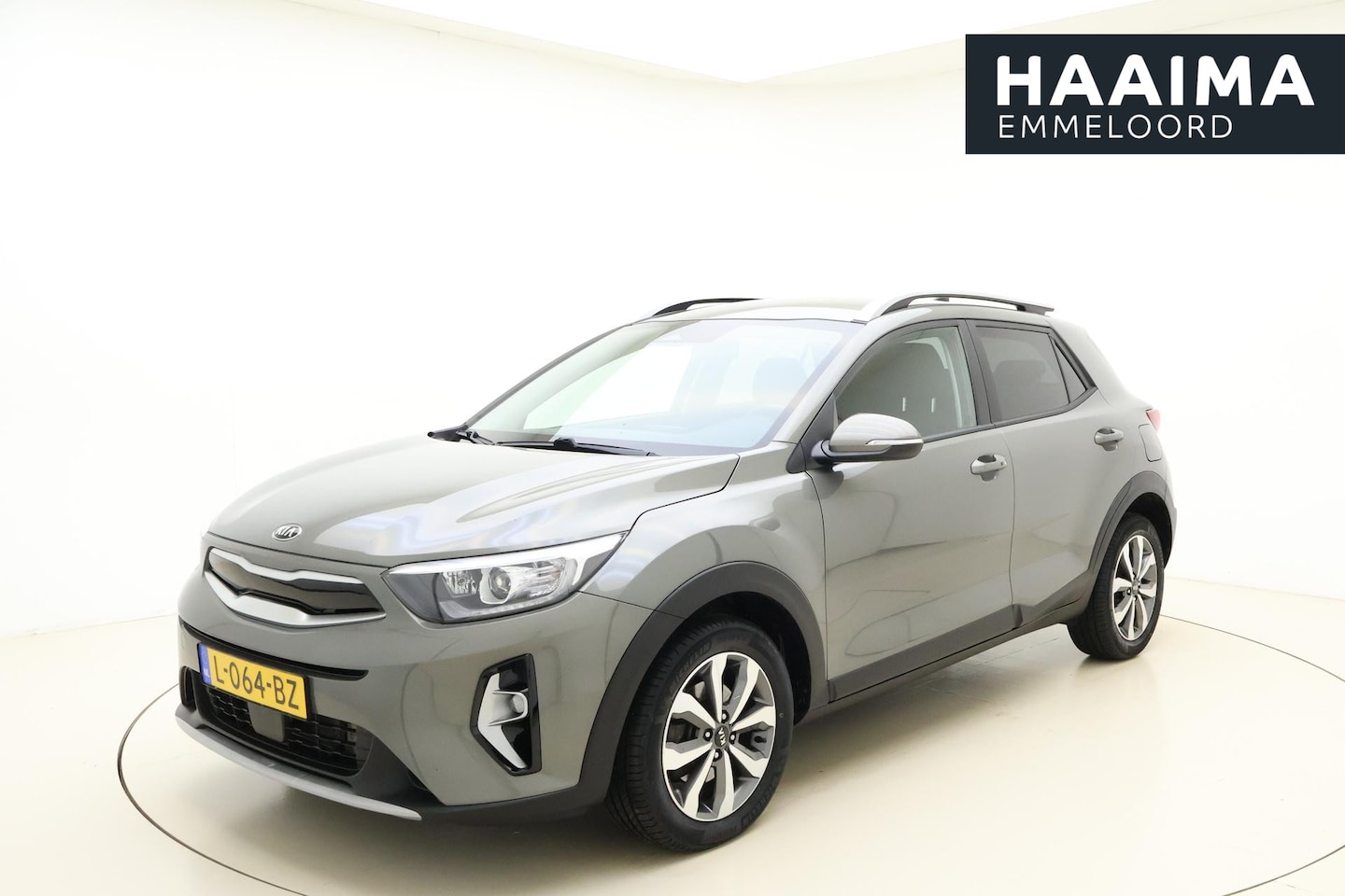 Kia Stonic - 1.0 T-GDi 100pk MHEV Dynamic Plus Line | Kia Garantie 2028 | Navigatie | Camera | Climate - AutoWereld.nl