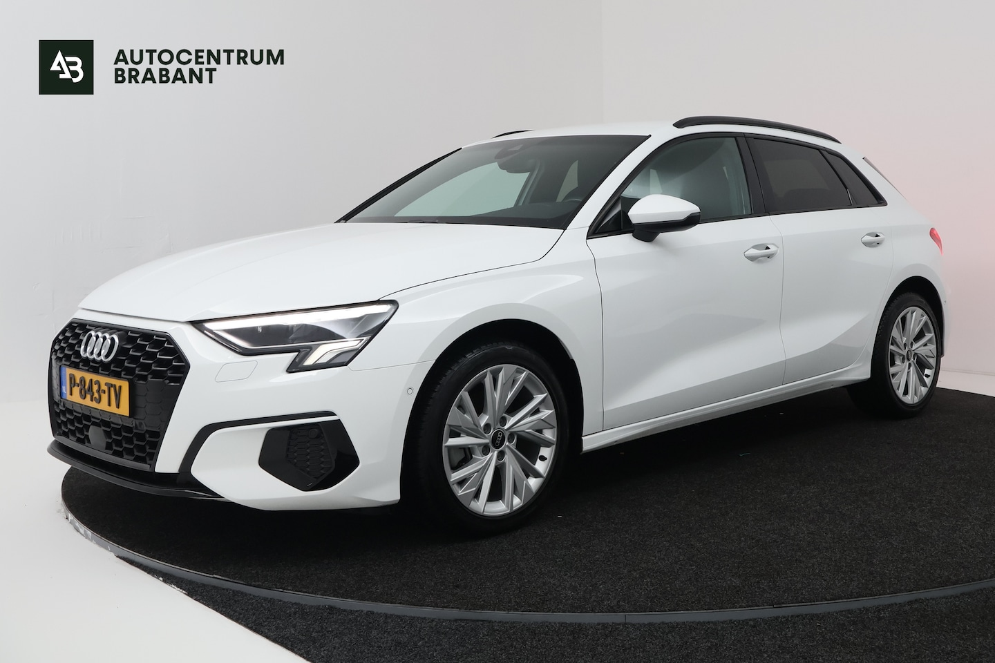 Audi A3 Sportback - 30 TFSI Advanced edition (DIGITALE DASHBOARD, CAMERA, CRUISE CONTROL ADAPTIEF) - AutoWereld.nl