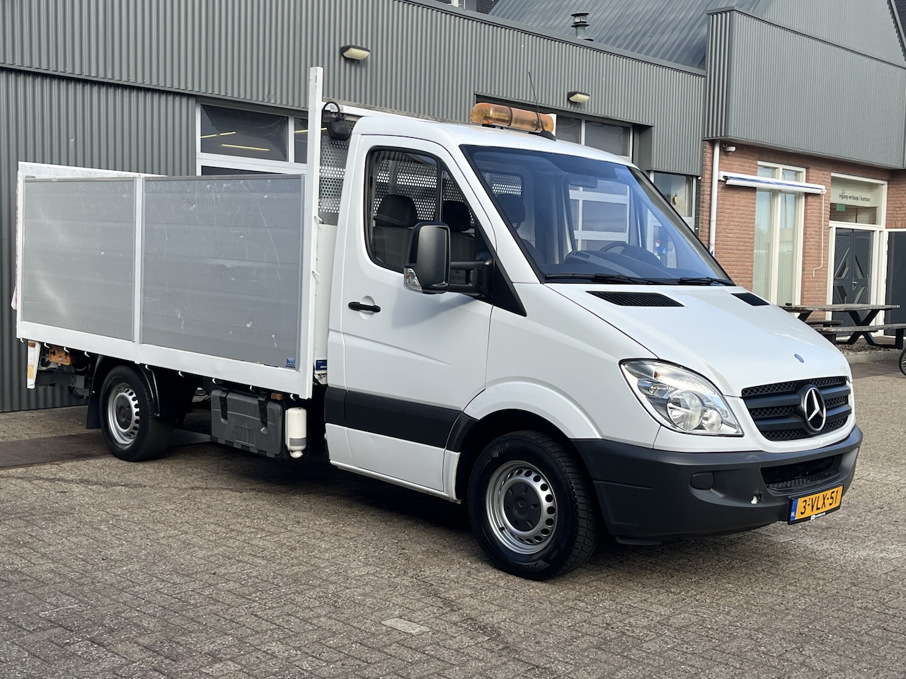 Mercedes-Benz Sprinter - 313 2.2 CDI 366 Openlaadbak Pick-up Laadklep Airco 3-Persoons Achterruitrijcamera Telefoon - AutoWereld.nl