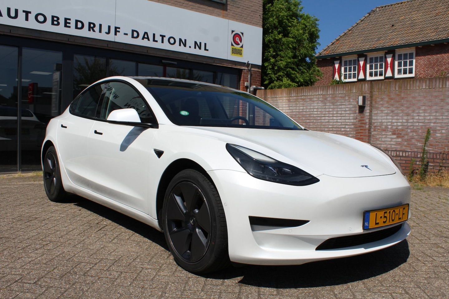 Tesla Model 3 - RWD Plus 60 kWh SOH 91,9% WARMTEPOMP NIEUWE MODEL - AutoWereld.nl
