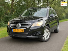 Volkswagen Tiguan - 1.4 TSI Comfort&Design 4Motion | Leder + Cruise control Nu € 3.750,