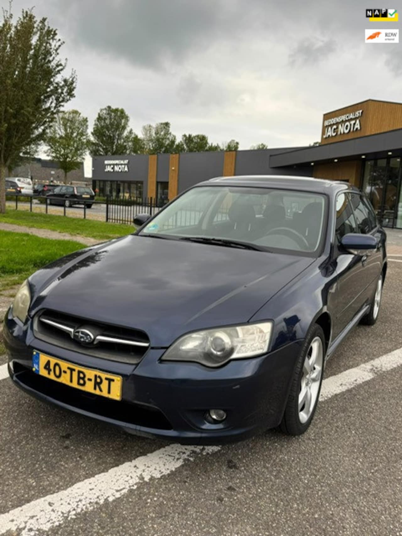 Subaru Legacy Touring Wagon - 2.0R ECC Audio/CD Cruisecontrol ABS LMV 17" Trekhaak Dealeronderhoud Apk 15/05/2027 - AutoWereld.nl