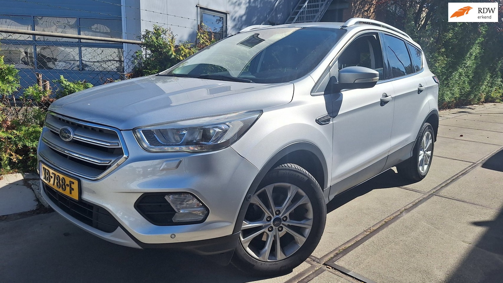 Ford Kuga - 1.5 EcoBoost ST-Line 1.5 EcoBoost ST Line - AutoWereld.nl